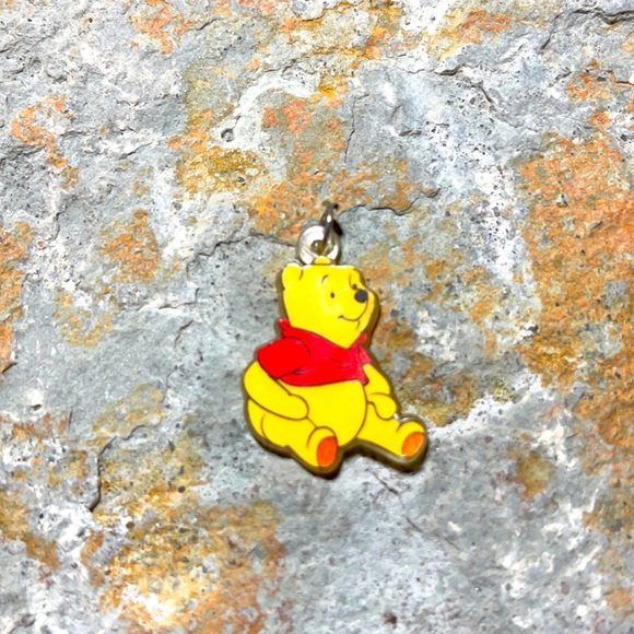 ✨3/$25✨ STOCKING STUFFER Winnie the Pooh charm - Picture 2 of 3